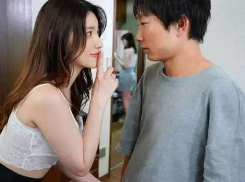 Yêu Cô Em Thanh Niên Húp Luôn Cô Chị